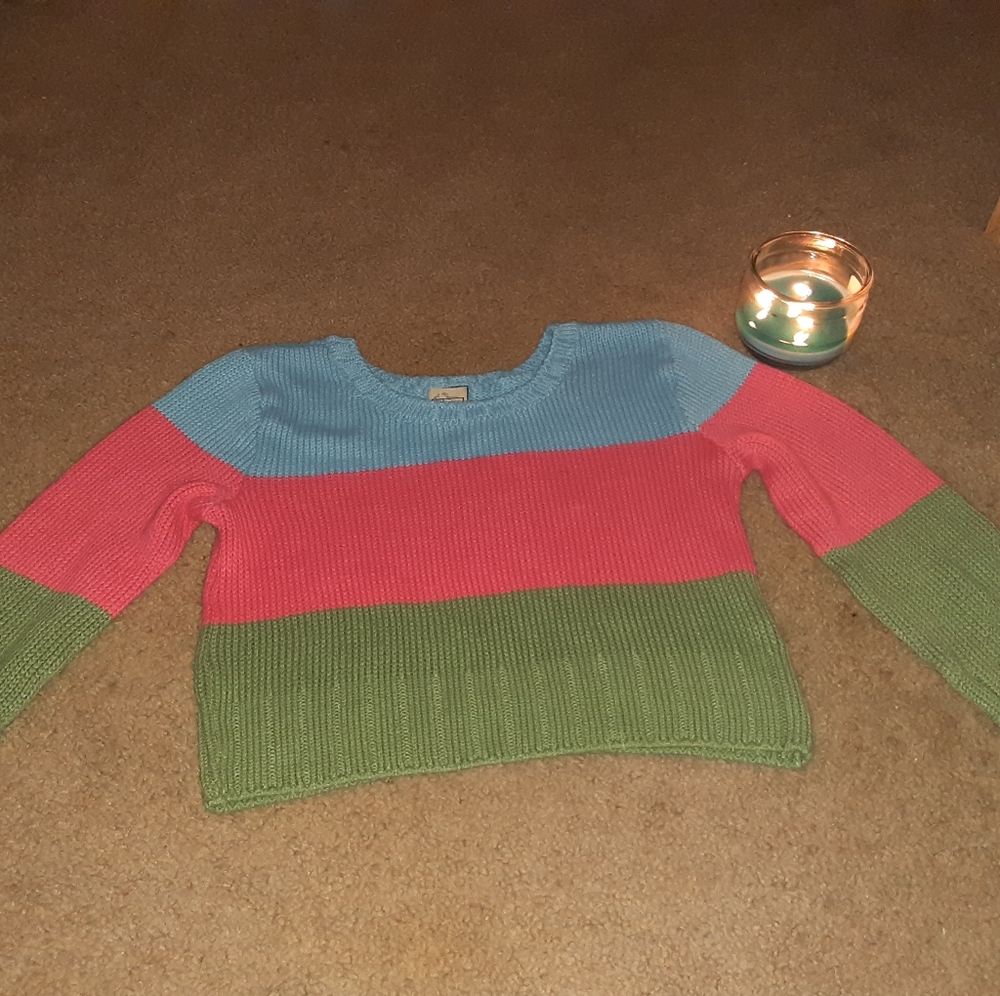 Crop sweater